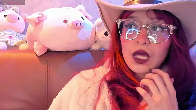 Snapshot of RedMeloddy chatting on 1, 2, 2026 RedMeloddy online show from 1, 2, 2026