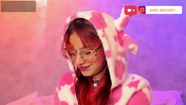 Snapshot of RedMeloddy chatting on 3, 3, 2026 RedMeloddy online show from 3, 3, 2026