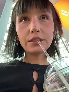 Snapshot of bigbabykiki chatting on 16, 2, 2025 bigbabykiki online show from 16, 2, 2025