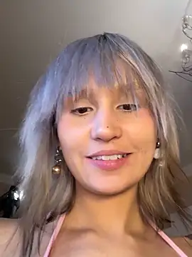 Snapshot of bigbabykiki chatting on 13, 11, 2025 bigbabykiki online show from 13, 11, 2025