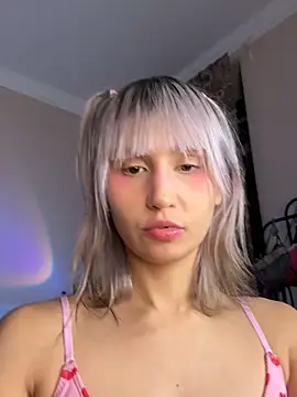 Snapshot of bigbabykiki chatting on 28, 11, 2025 bigbabykiki online show from 28, 11, 2025