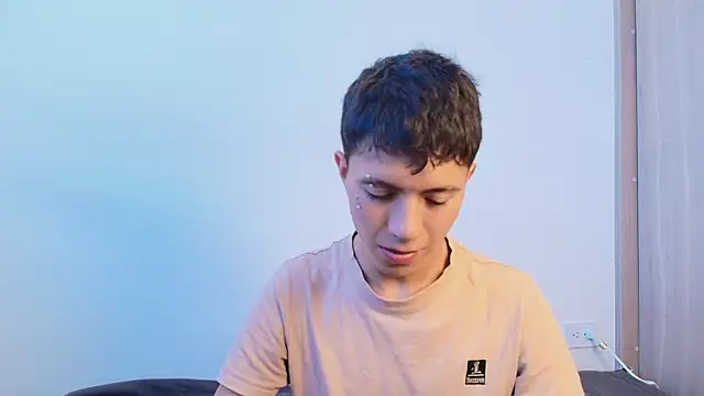 Justyn Ross online show from 21, 9, 2025