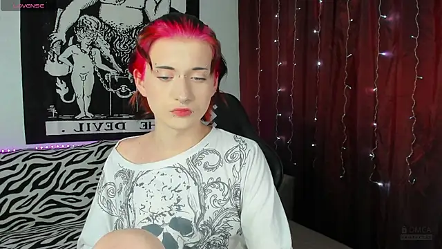 Snapshot of Vailyreb_ chatting on 7, 12, 2024 Vailyreb online show from 7, 12, 2024