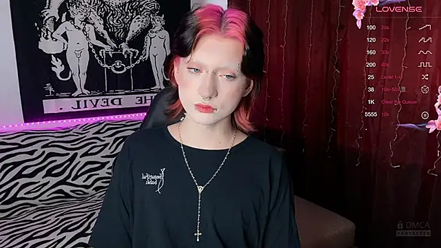 Snapshot of Vailyreb_ chatting on 8, 2, 2025 Vailyreb online show from 8, 2, 2025