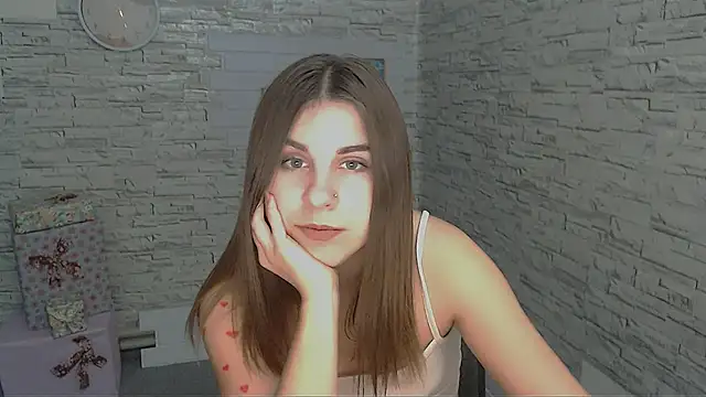 Sweet Doll Luna online show from 7, 12, 2024