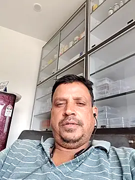 Snapshot of Raj1043 chatting on 15, 7, 2026 Raj1043 online show from 15, 7, 2026