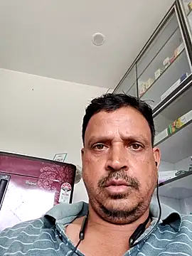 Snapshot of Raj1043 chatting on 19, 7, 2026 Raj1043 online show from 19, 7, 2026