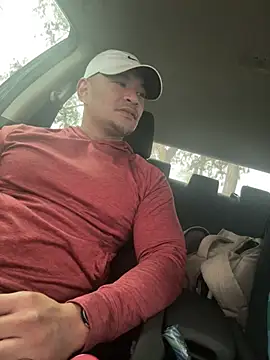 EatMyCake831 online show from 3, 2, 2025