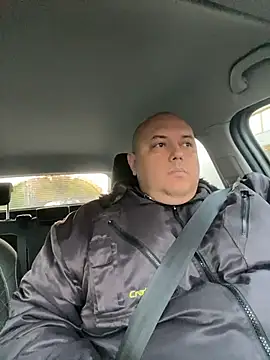 Snapshot of BigromeoXX chatting on 7, 11, 2025 BigromeoXX online show from 7, 11, 2025