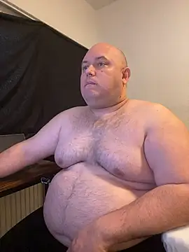 BigromeoXX online show from 2, 4, 2026