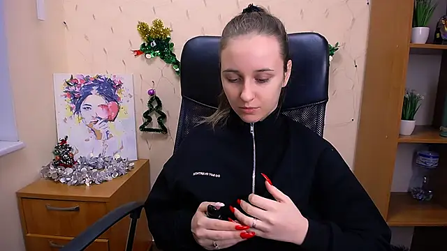  Nicole new online show from 28, 12, 2024