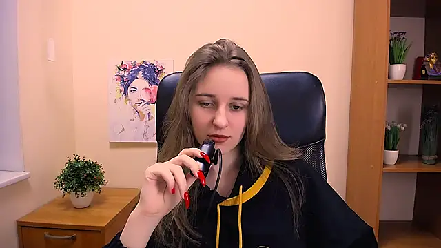  Nicole new online show from 15, 1, 2025