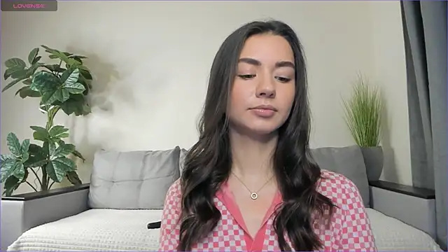 NicoleLuv online show from 3, 2, 2025