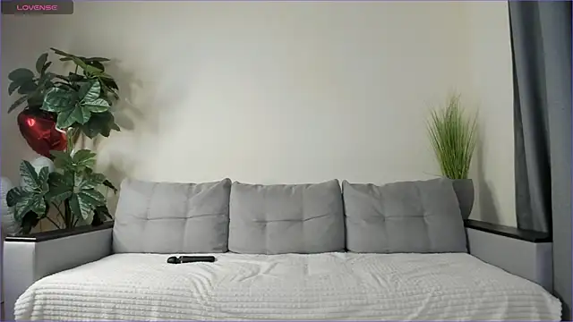 NicoleLuv online show from 26, 2, 2025