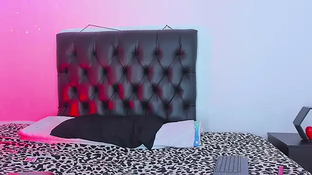 seline wolff online show from 7, 1, 2025