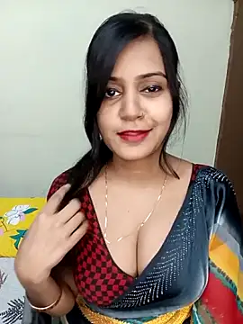 Snapshot of Miss-Riyasingh chatting on 18, 11, 2025 Miss-Riyasingh online show from 18, 11, 2025