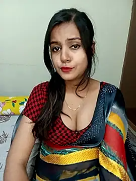 Snapshot of Miss-Riyasingh chatting on 25, 11, 2025 Miss-Riyasingh online show from 25, 11, 2025