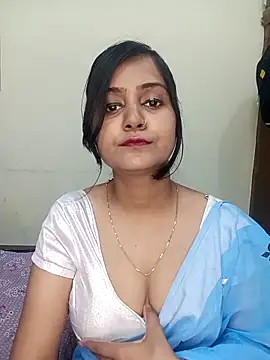Snapshot of Miss-Riyasingh chatting on 8, 5, 2026 Miss-Riyasingh online show from 8, 5, 2026