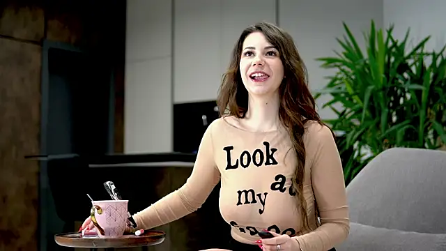 BelleSkye online show from 25, 2, 2025