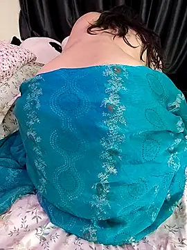 kaamuk shweta online show from 4, 6, 2026