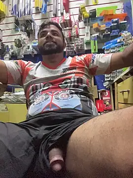 Snapshot of Sheik_z_o chatting on 27, 10, 2025 Sheik z o online show from 27, 10, 2025