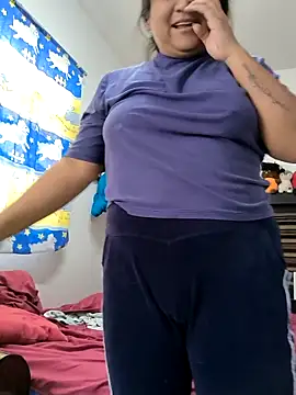 EmpaticBolillo online show from 4, 2, 2026