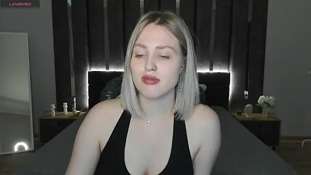  Sarah Soul  online show from 11, 2, 2025