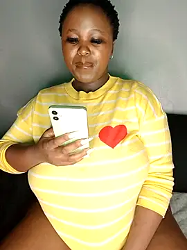 Dark Berry 26 online show from 19, 4, 2026