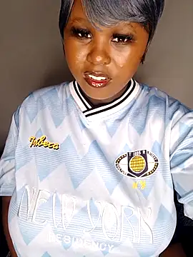 Dark Berry 26 online show from 21, 4, 2026