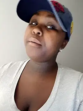 Dark Berry 26 online show from 21, 4, 2026