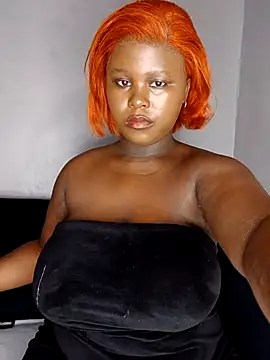 Dark Berry 26 online show from 25, 4, 2026