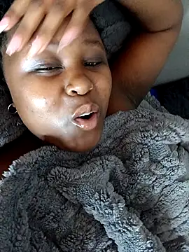 Dark Berry 26 online show from 26, 4, 2026