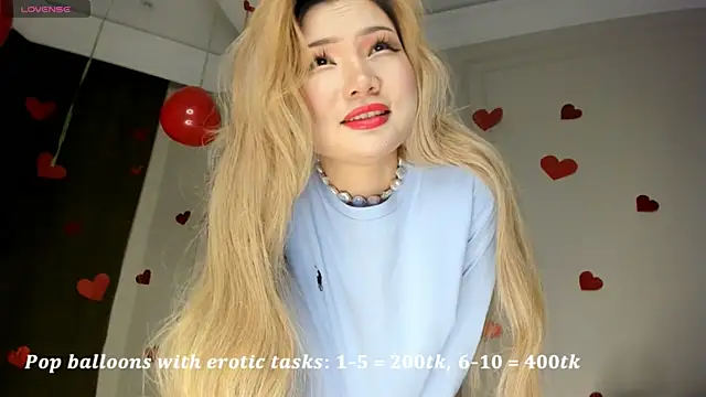 Xiao Mei  online show from 15, 2, 2025