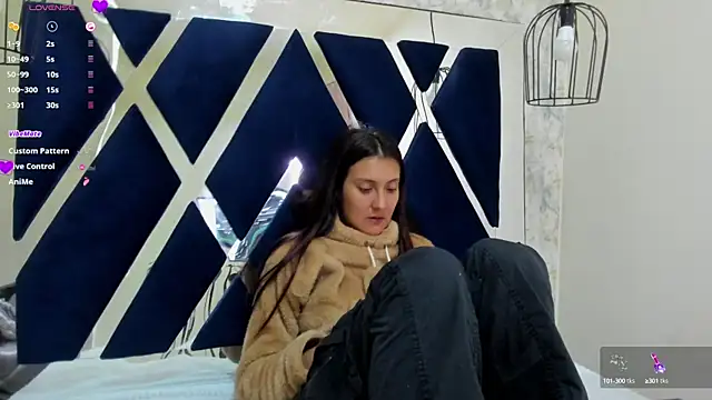  alaia collway  online show from 27, 12, 2024