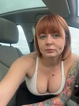 Snapshot of ObviouslyPeachy chatting on 12, 11, 2025 ObviouslyPeachy online show from 12, 11, 2025