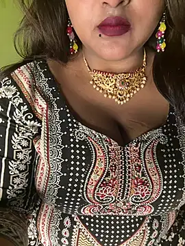Ayesha mahi online show from 8, 5, 2026