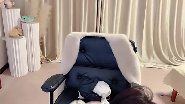 Daisy-77 online show from 21, 3, 2025