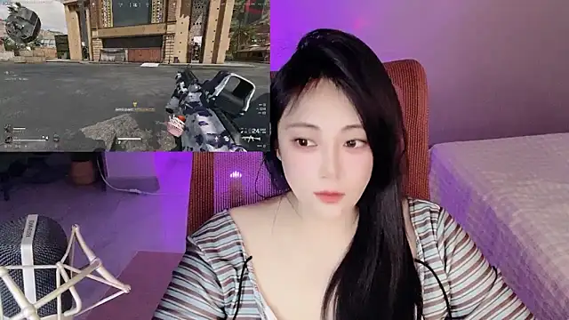 Daisy-77 online show from 12, 4, 2026