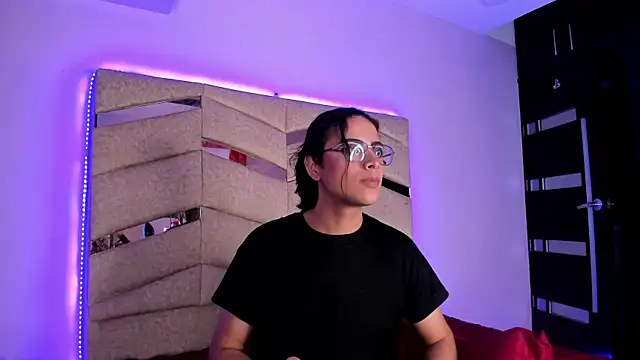 Snapshot of Eterea_blow chatting on 26, 1, 2025 Eterea blow online show from 26, 1, 2025