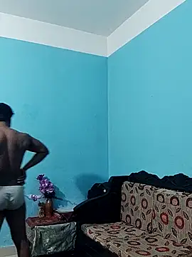 HunkyAriyan online show from 7, 3, 2025