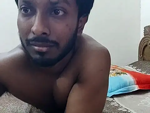 HunkyAriyan online show from 17, 12, 2025