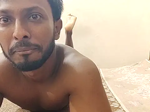HunkyAriyan online show from 13, 6, 2026