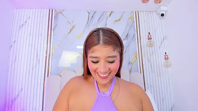 tifanyhills  online show from 10, 6, 2026