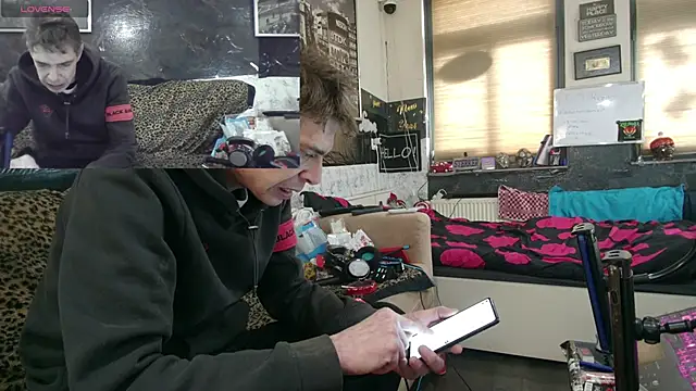 Doggyray44 online show from 21, 2, 2025