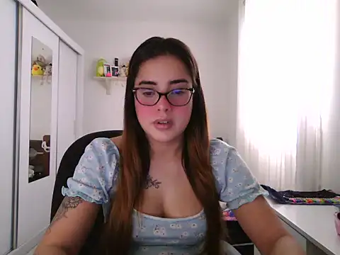 maliamiller online show from 12, 6, 2026