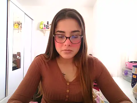 maliamiller online show from 4, 7, 2026