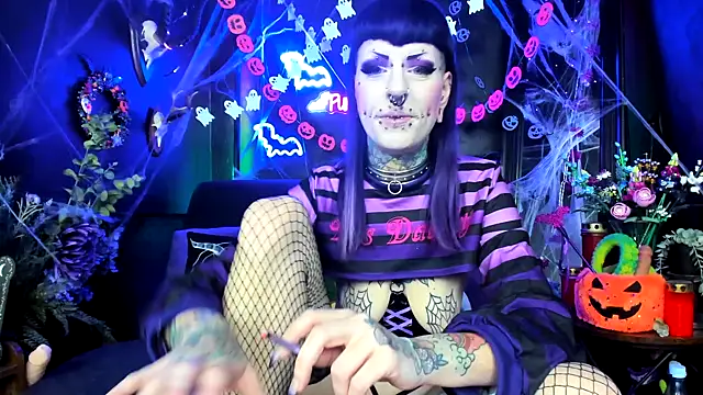 Purple Coffin666 online show from 27, 10, 2025