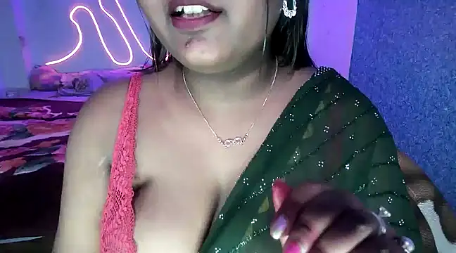 expression queen online show from 15, 12, 2024