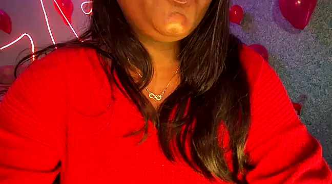 expression queen online show from 15, 2, 2025