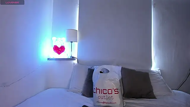 Snapshot of _ashleymiller chatting on 18, 2, 2025 ashleymiller online show from 18, 2, 2025